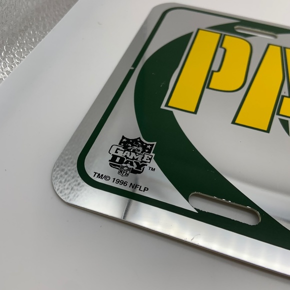 Vintage 1996 Tag Express Green Bay Packers Plastic Decorative License Plate - Picture 7 of 13